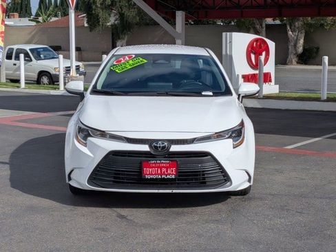 Used 2024 Toyota Corolla LE image 2