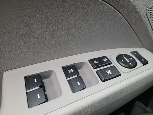 Used 2020 Hyundai Elantra SE w/ Cargo Package (C1) image 27