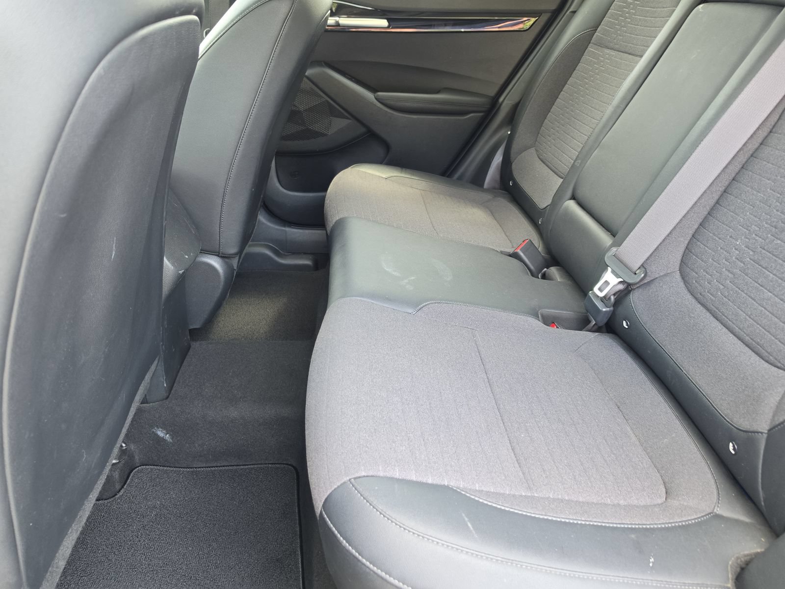 Used 2021 Kia Seltos S FWD image 13
