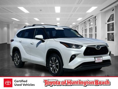 Certified 2023 Toyota Highlander AWD
