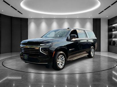 Used 2026 Chevrolet Suburban LT w/ Comfort Package