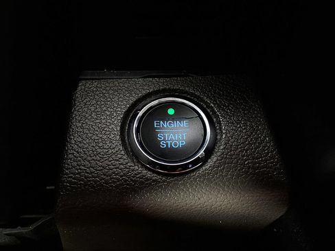 Used 2018 Ford Expedition Limited w/ Equipment Group 301A RWD image 16