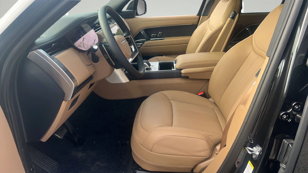 New 2026 Land Rover Range Rover SE AWD/4WD image 5