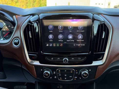 Used 2021 Chevrolet Traverse High Country w/ LPO, Floor Liner Package image 22