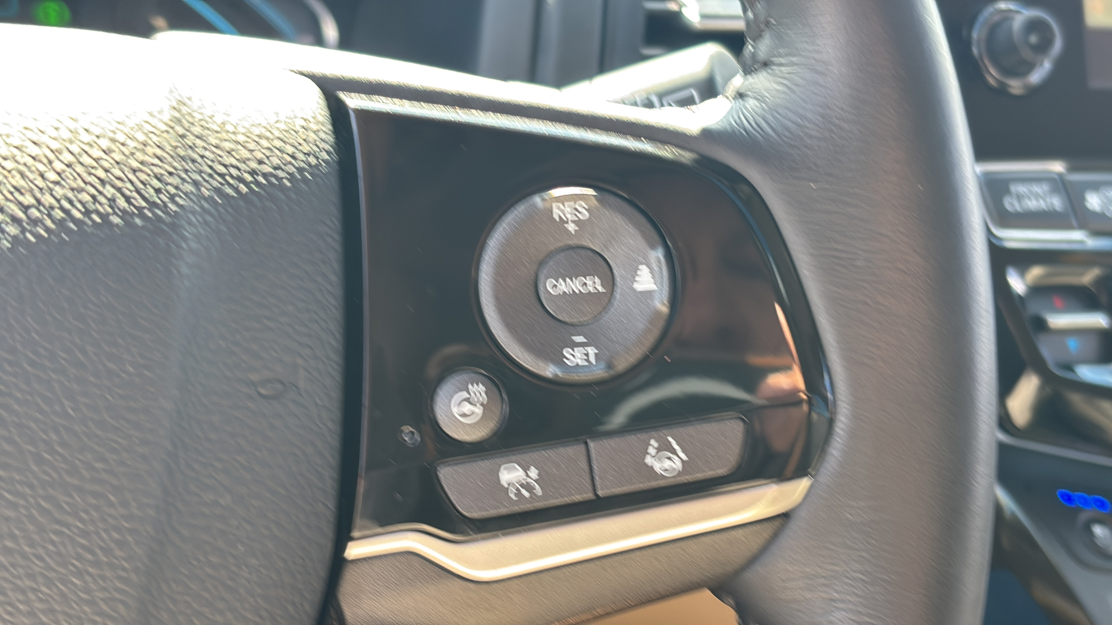 Certified 2024 Honda Odyssey Elite image 31