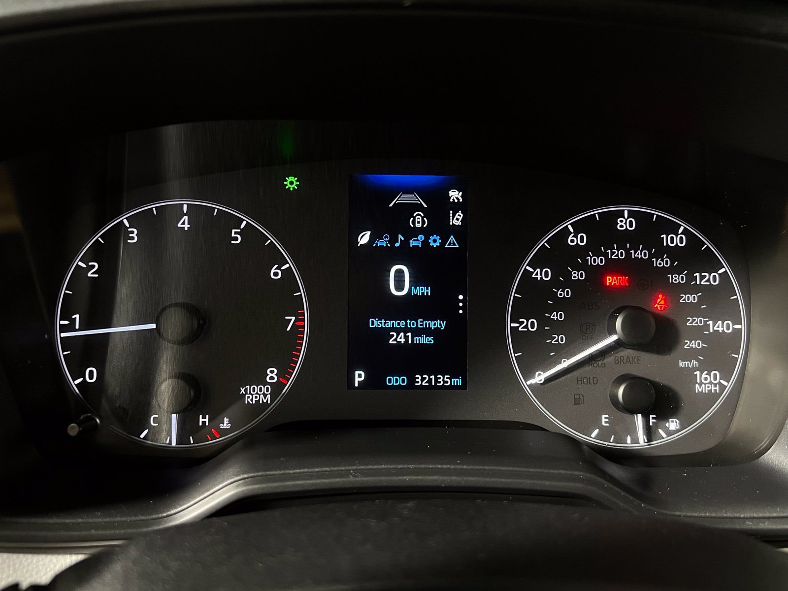 Used 2025 Toyota Corolla SE w/ Convenience Package FWD image 15