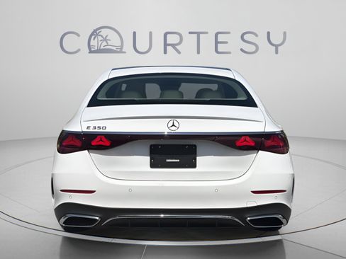 Used 2026 Mercedes-Benz E 350 Sedan image 5