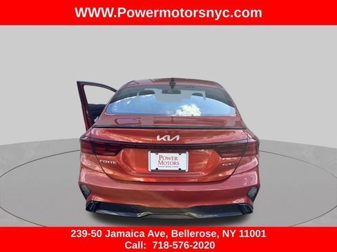 Used 2023 Kia Forte GT-Line w/ GT-Line Premium Package FWD image 5