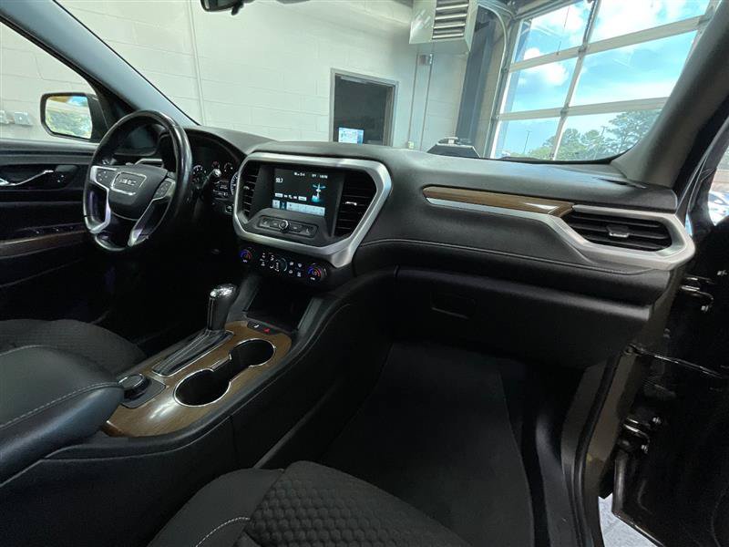 Used 2019 GMC Acadia SLE AWD/4WD image 30