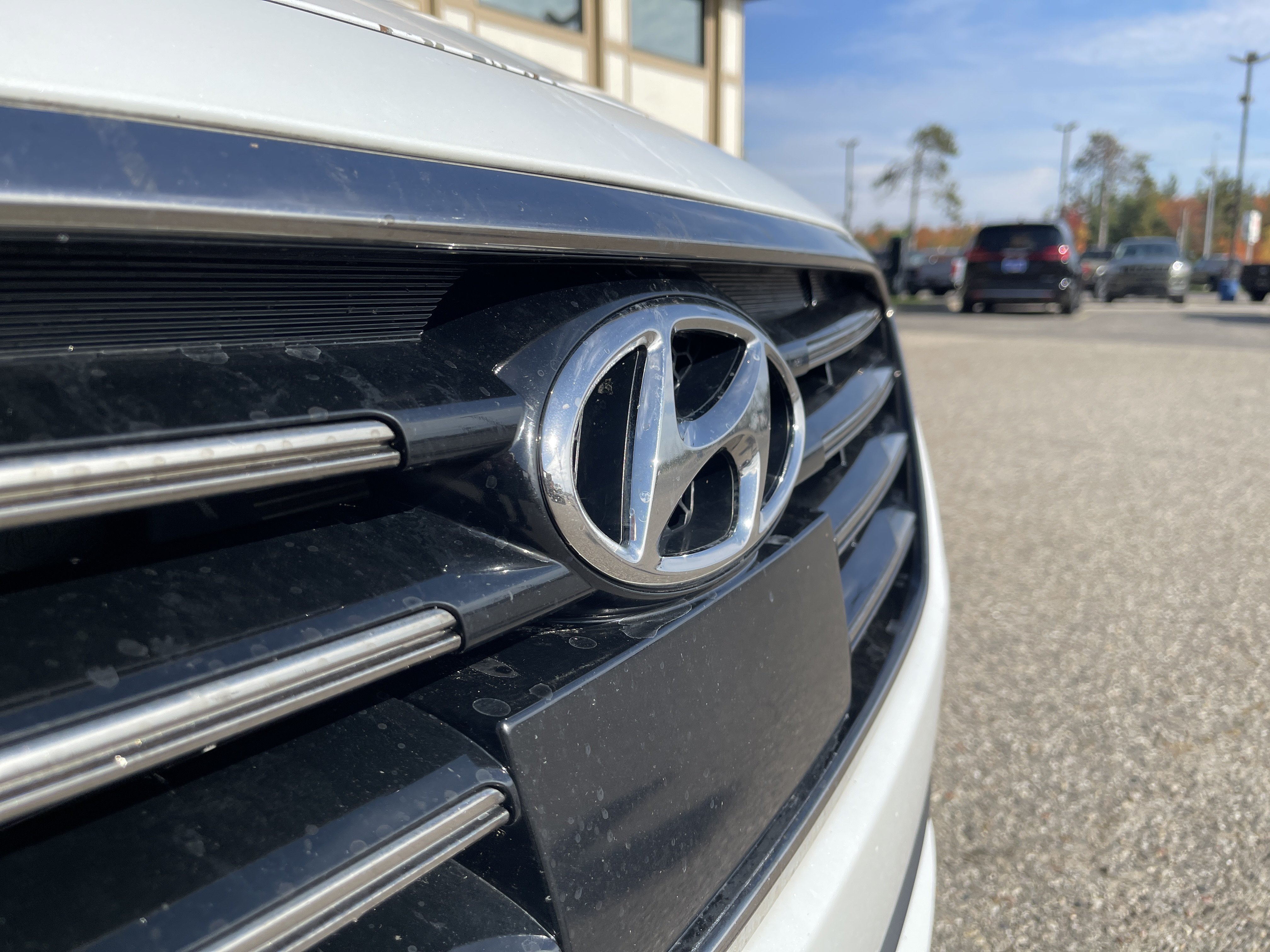 Used 2015 Hyundai Sonata Limited 2.0T FWD image 25