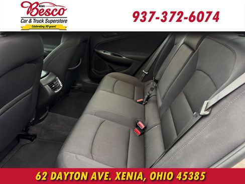 Used 2022 Chevrolet Malibu LT image 9