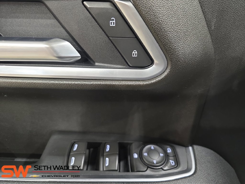Used 2026 Chevrolet Silverado 1500 LT AWD/4WD image 27