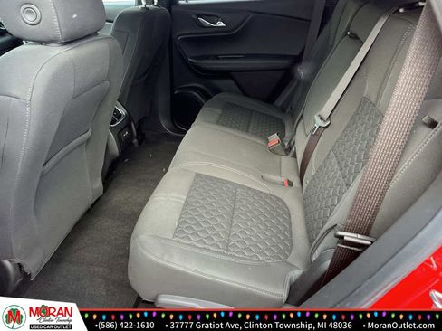 Used 2020 Chevrolet Blazer LT image 12