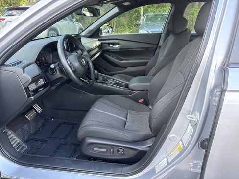 Used 2024 Honda Accord Sport image 13
