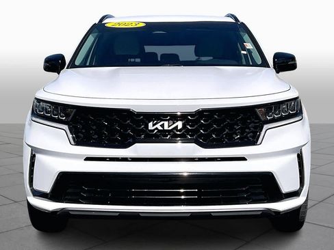 Used 2023 Kia Sorento S image 4