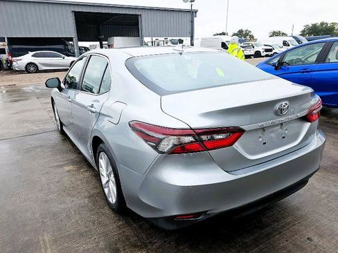 Used 2021 Toyota Camry LE w/ Carpet Mat Package (TMS) image 3