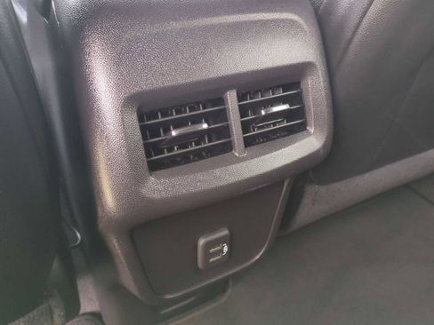 Used 2024 Chevrolet Equinox RS w/ RS Leather Package image 22