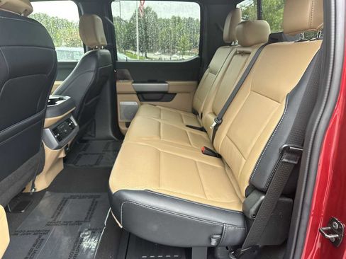 Used 2025 Ford F250 Lariat w/ Lariat Ultimate Package image 36