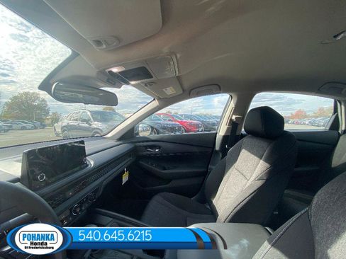 New 2025 Honda Accord LX image 24