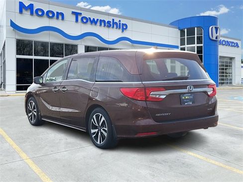 Certified 2018 Honda Odyssey Elite image 4