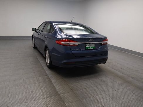 Used 2018 Ford Fusion S FWD image 5