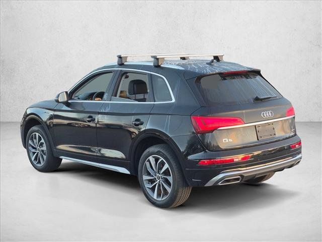 Used 2023 Audi Q5 2.0T Premium Plus w/ Premium Plus Package AWD/4WD image 7