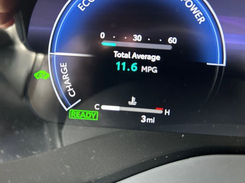 New 2026 Toyota Sienna Platinum AWD/4WD image 10