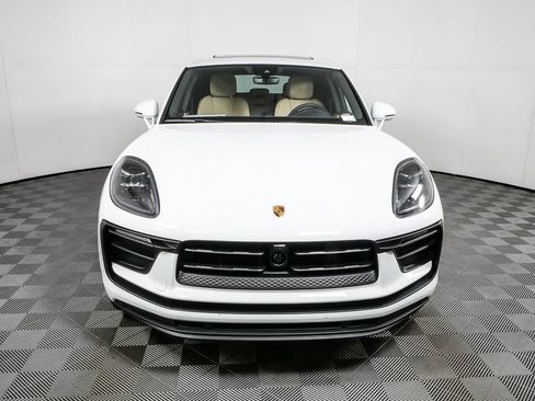 New 2026 Porsche Macan image 28