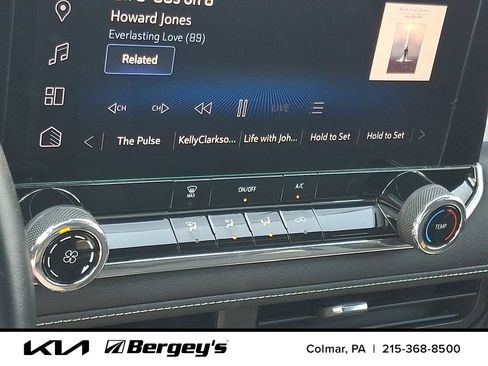 Used 2023 Chevrolet Colorado LT RWD image 17
