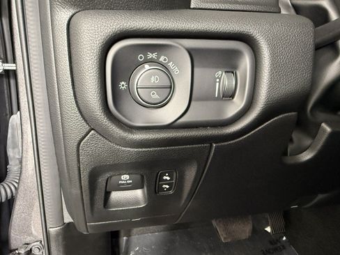 Used 2023 RAM 1500 Big Horn AWD/4WD image 21