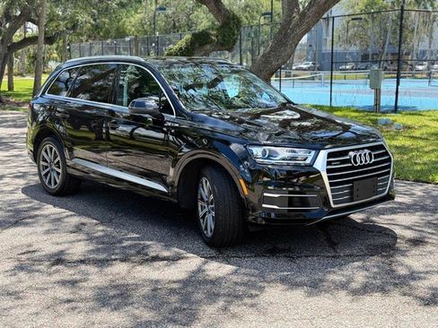 Used 2018 Audi Q7 3.0T Premium Plus w/ Premium Plus Package AWD/4WD image 7
