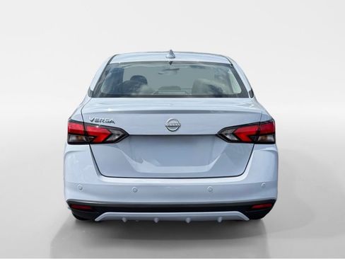New 2025 Nissan Versa SV image 8