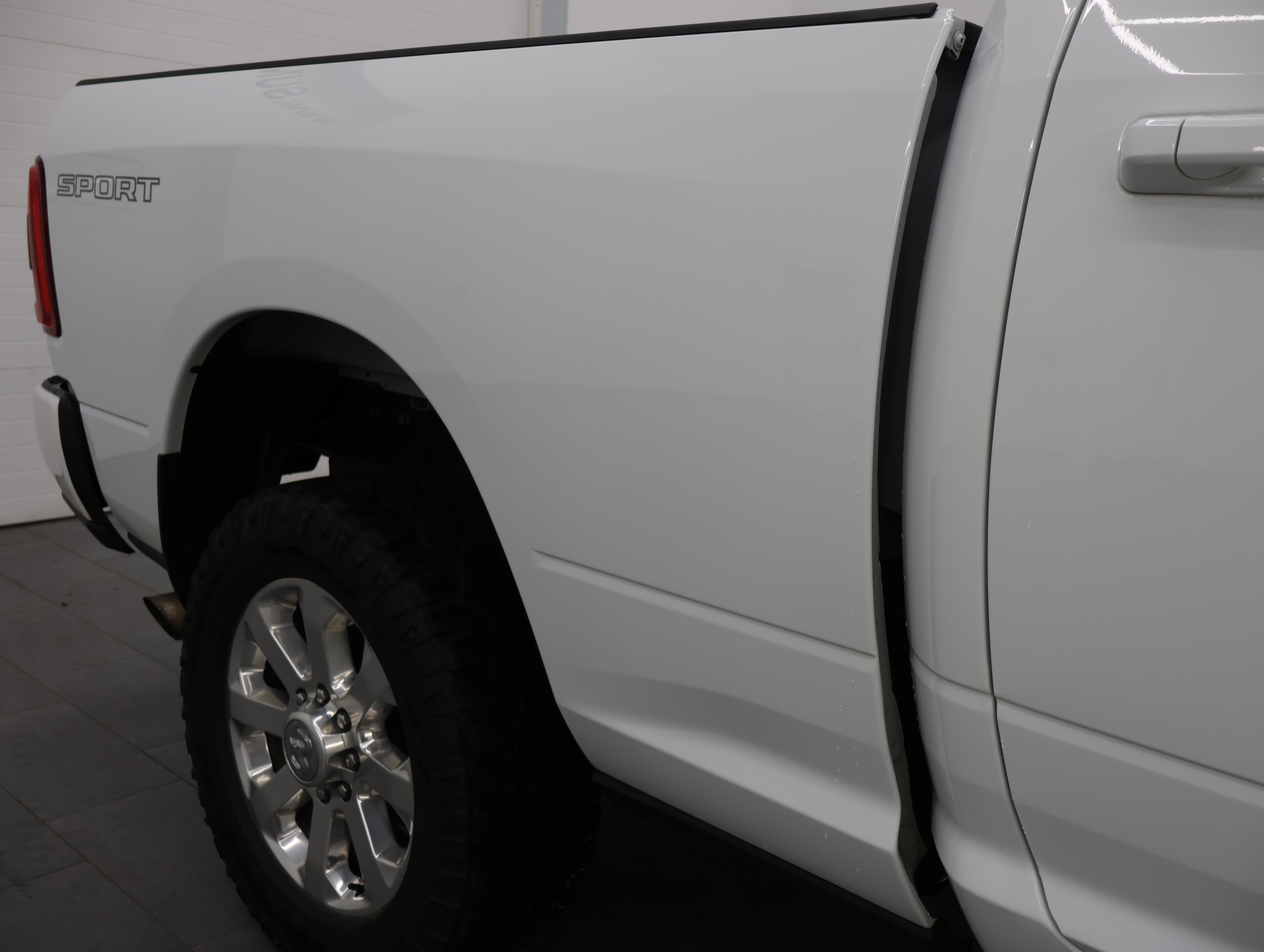 Used 2023 RAM 2500 Big Horn w/ Level 1 Equipment Group AWD/4WD image 26