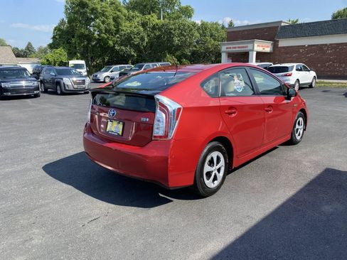 Used 2014 Toyota Prius image 5