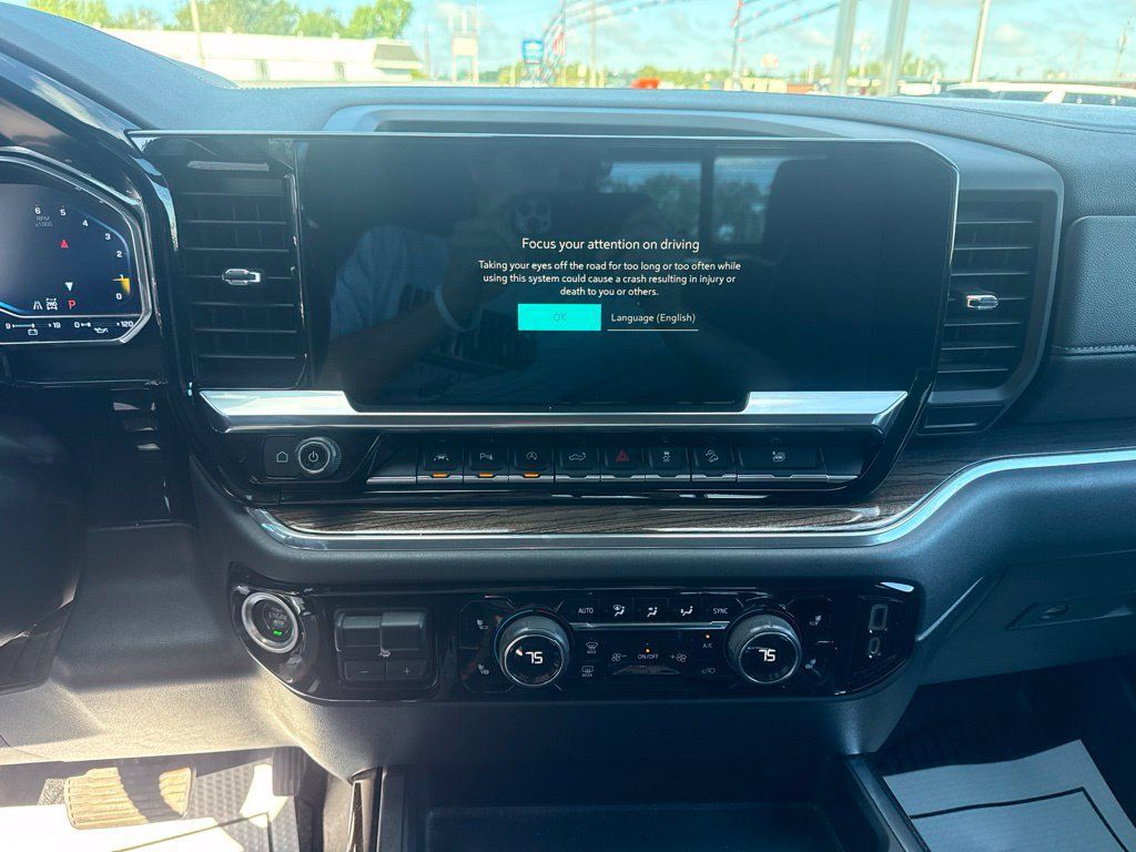Used 2022 Chevrolet Silverado 1500 RST w/ RST All Star Premium Package AWD/4WD image 19