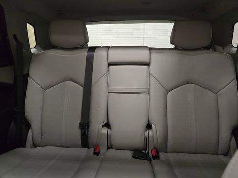 Used 2015 Cadillac SRX Luxury image 21