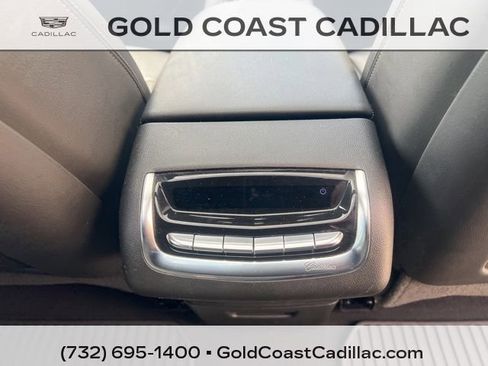 Used 2021 Cadillac XT6 Premium Luxury image 9