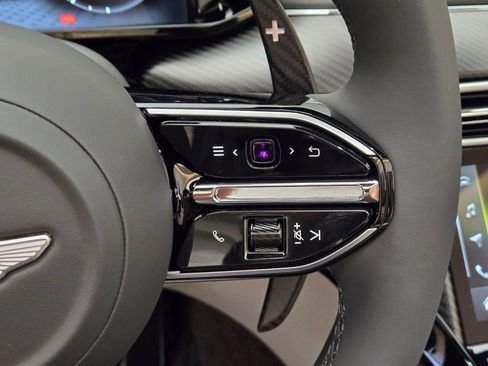 New 2026 Aston Martin V8 Vantage S RWD image 38