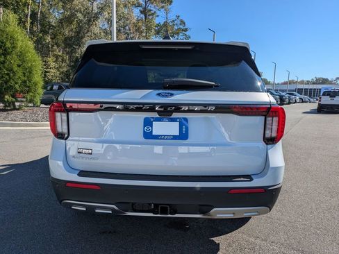 New 2026 Ford Explorer Active w/ Active Comfort Package image 5