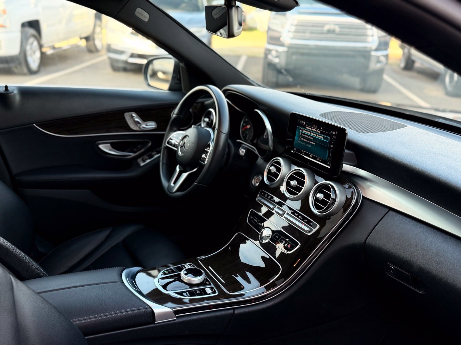 Used 2019 Mercedes-Benz C 300 Sedan image 23