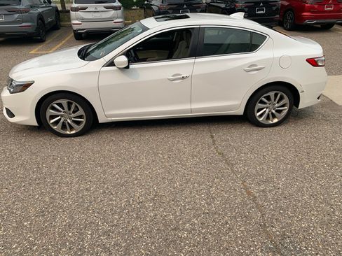 Used 2016 Acura ILX FWD image 6