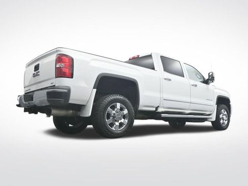 Used 2018 GMC Sierra 2500 SLT w/ Duramax Plus Package AWD/4WD image 35