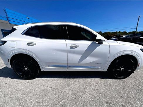 Used 2021 Buick Envision Avenir FWD image 31