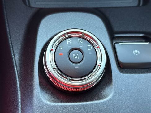 Certified 2021 Ford Mustang Shelby GT500 w/ Technology Package image 28