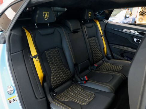 Used 2024 Lamborghini Urus S image 21