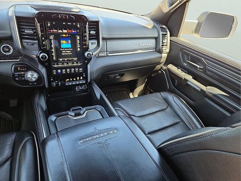 Used 2021 RAM 1500 Limited w/ Off Road Group AWD/4WD image 12