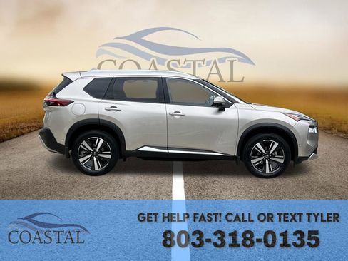 Used 2022 Nissan Rogue Platinum w/ Head-Up Display Package image 4