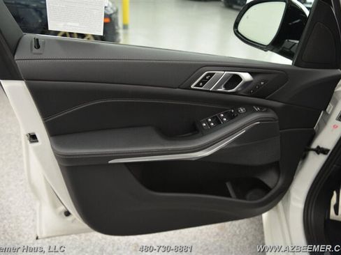 Used 2023 BMW X5 sDrive40i w/ M Sport Package RWD image 38