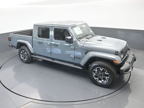 New 2026 Jeep Gladiator Sport image 45