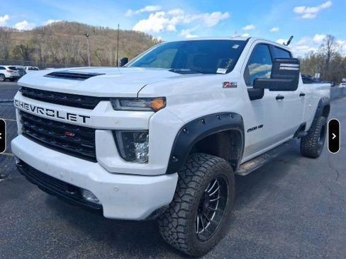 Used 2022 Chevrolet Silverado 2500 LTZ w/ LTZ Plus Package image 1